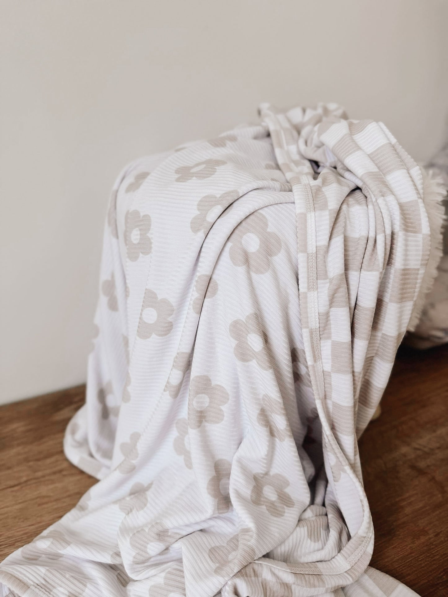 Maisy x Nude Checker (ribbed) - Blanket