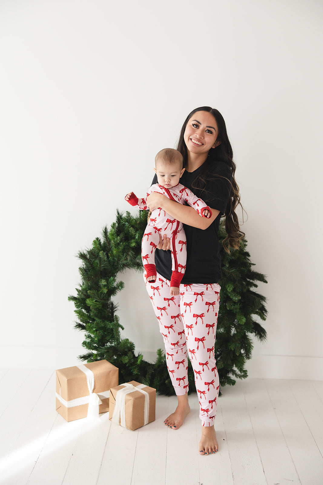 Red Bows - Women's Jogger