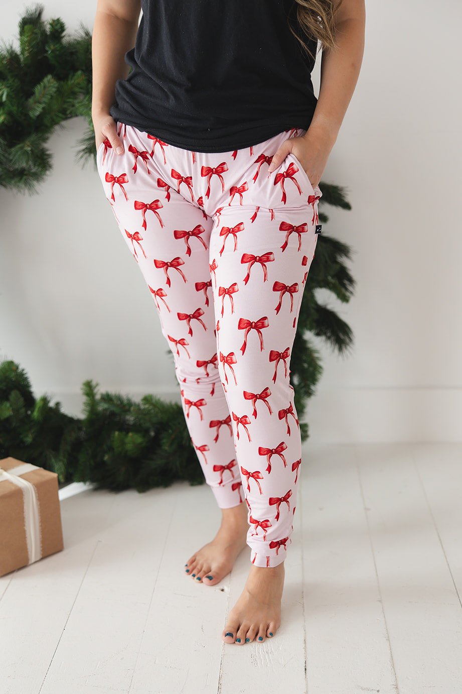 Red Bows - Women's Jogger